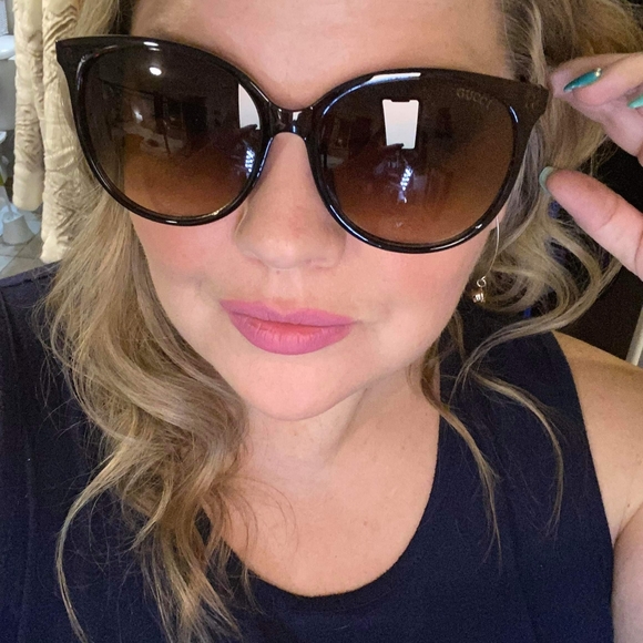 Beautiful Brown Gucci Sunglasses - Picture 5 of 15